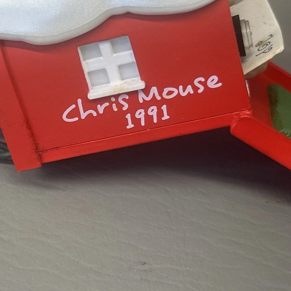Hallmark Keepsake Chris Mouse Mail 1991 ORNAMENT Magic Light Vintage 90s